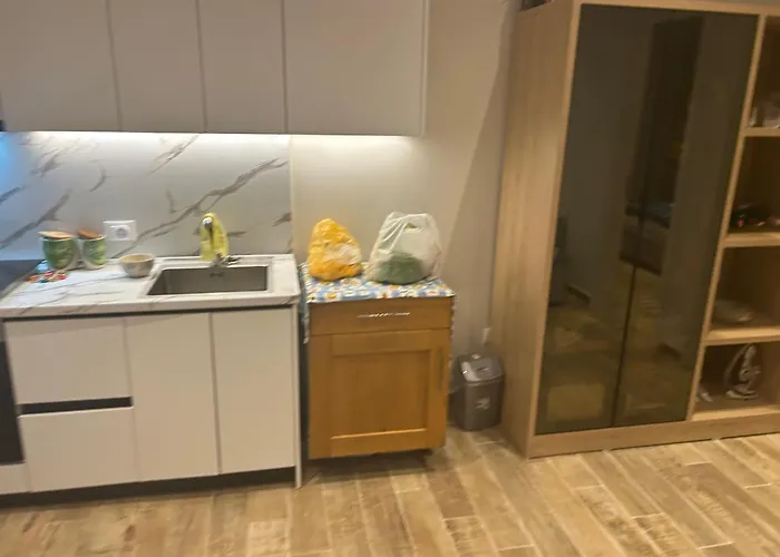 Apartment Private House With Balcony *